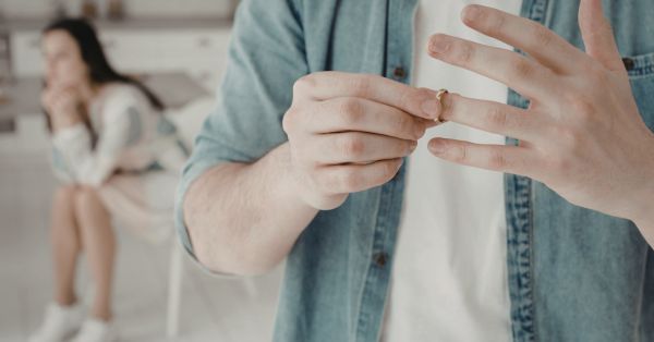 מפרקים את החבילה? כך תנהלו את תהליך הגירושין בצורה חכמה ומכבדת